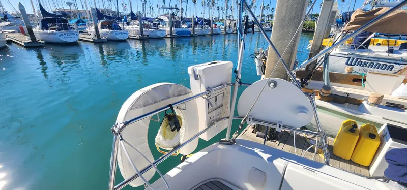 2002 Beneteau 361