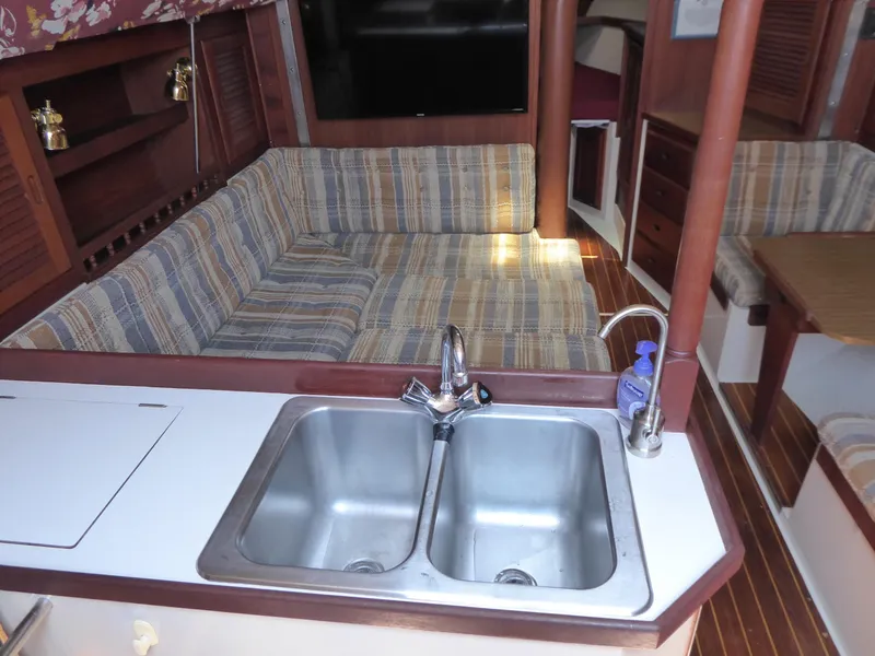 Galley sink, Dinette converted