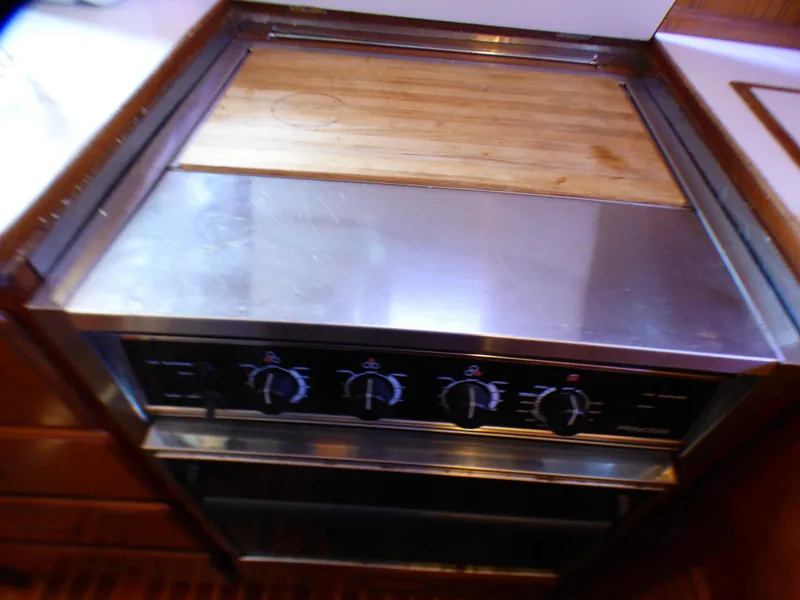 1986 PT 38 ACMY