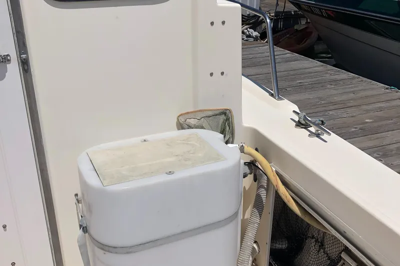 Bait tank