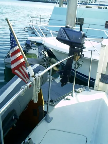 1975 Chris-Craft Catalina Double Cabin