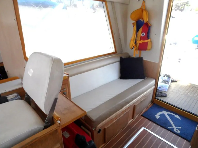 1993 Navigator 3300