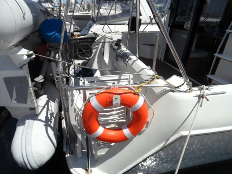 1993 Navigator 3300