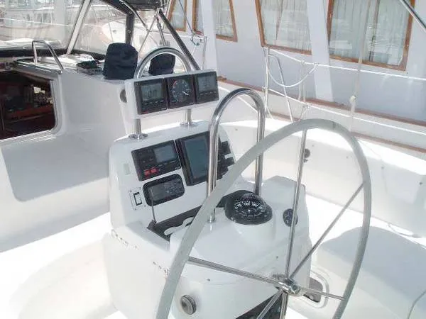 1996 Hunter 376