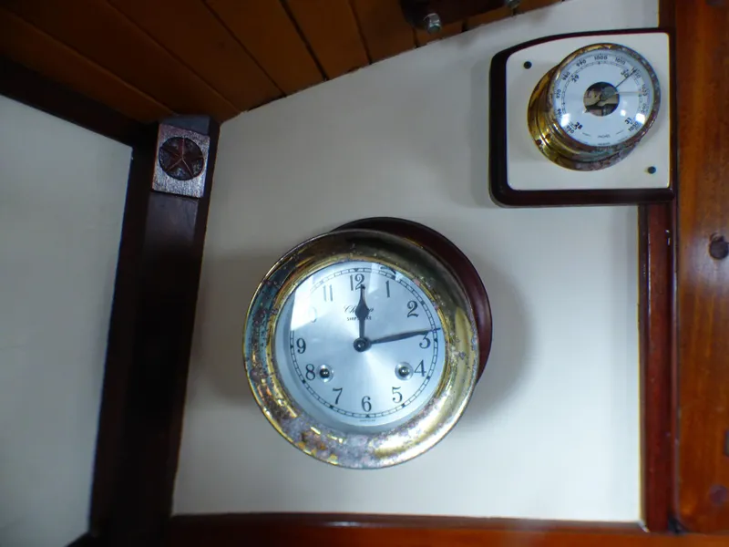 Ship's Clock