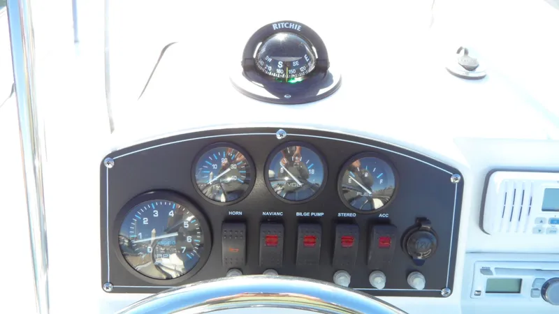 2007 Boston Whaler Montauk 190