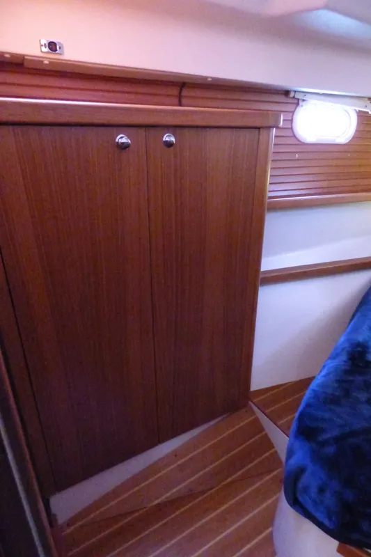 Aft Stateroom Hanging Locker