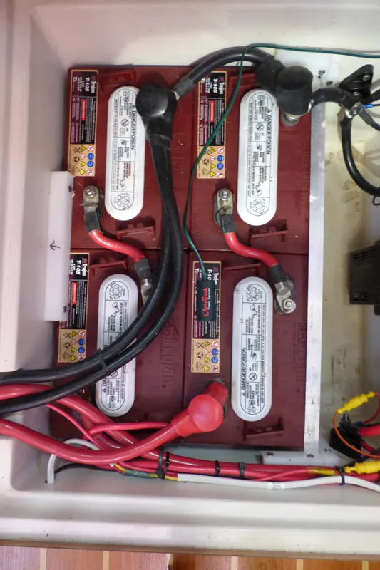 Trojan T 105 Batteries