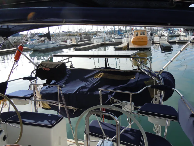 Davits, solar panel, Tender