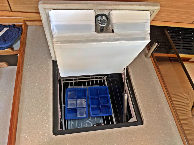 Keel Cooled Freezer