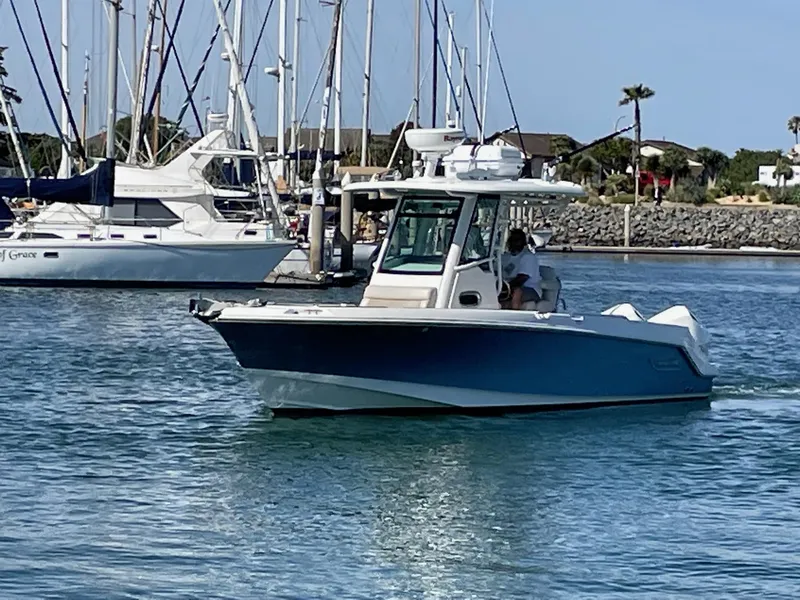 2020 Boston Whaler 250 Outrage