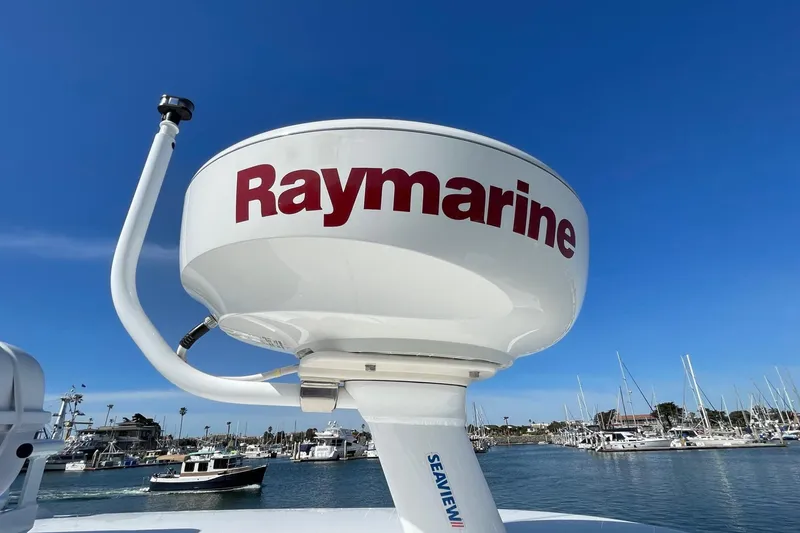 2020 Boston Whaler 250 Outrage