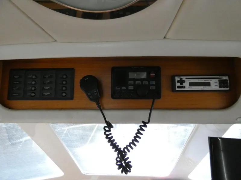 Main Salon Electronics