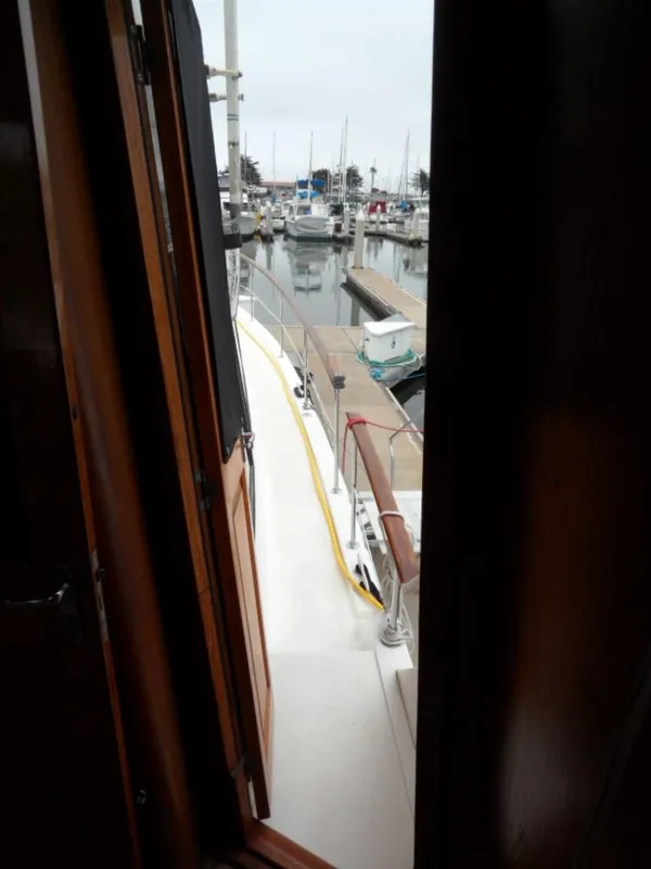 1986 Gulfstar 49 Motoryacht Stabilized