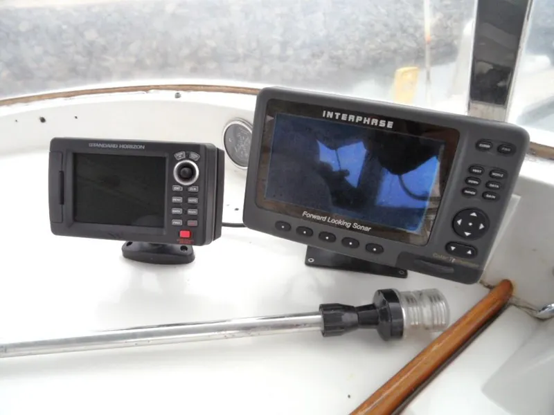 1986 Gulfstar 49 Motoryacht Stabilized