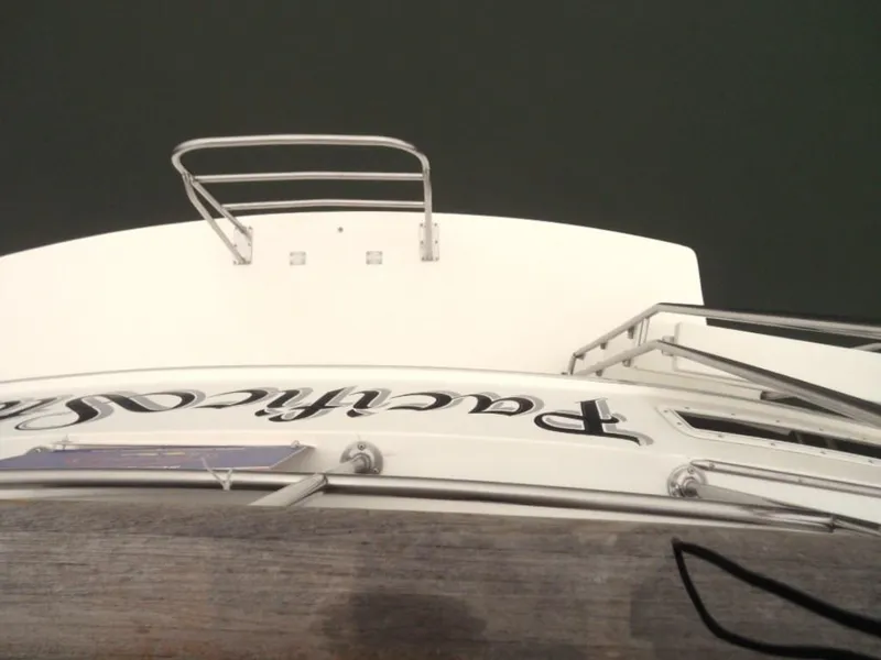 1986 Gulfstar 49 Motoryacht Stabilized
