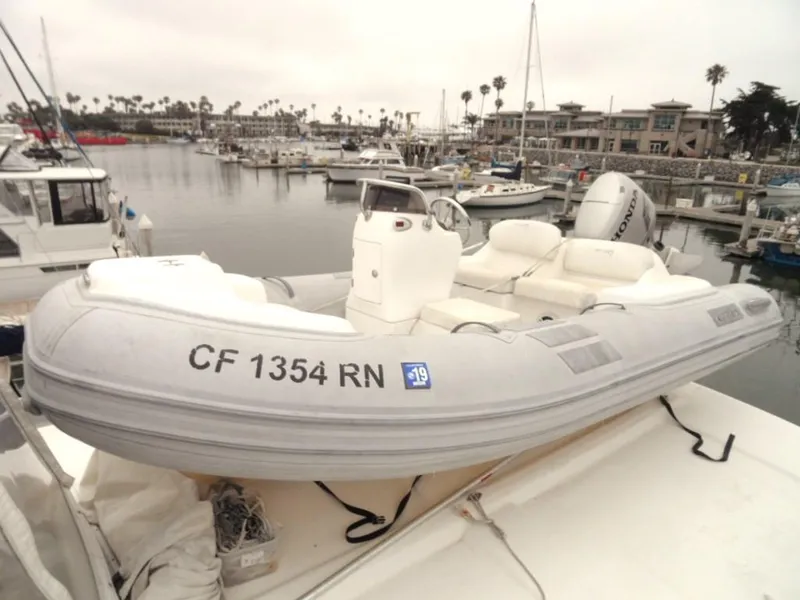 1986 Gulfstar 49 Motoryacht Stabilized