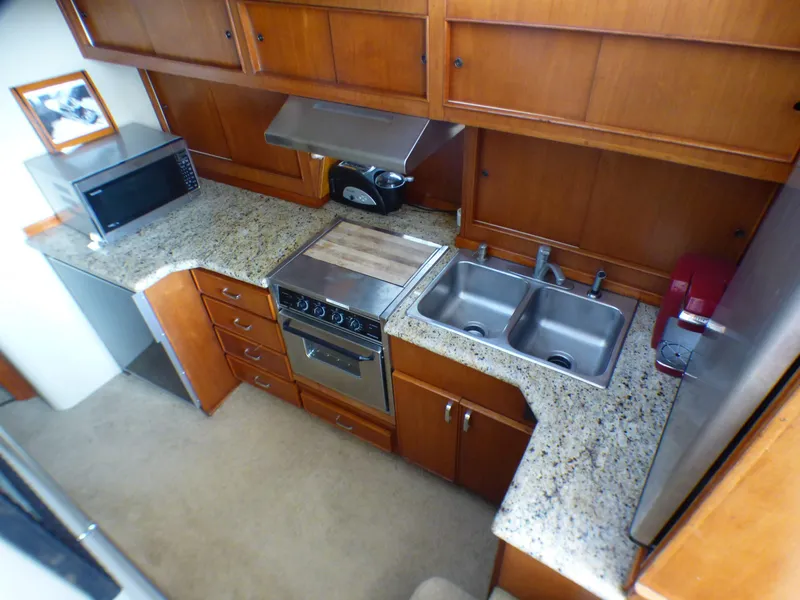 1979 Chris-Craft 45 Commander Sport Fisherman