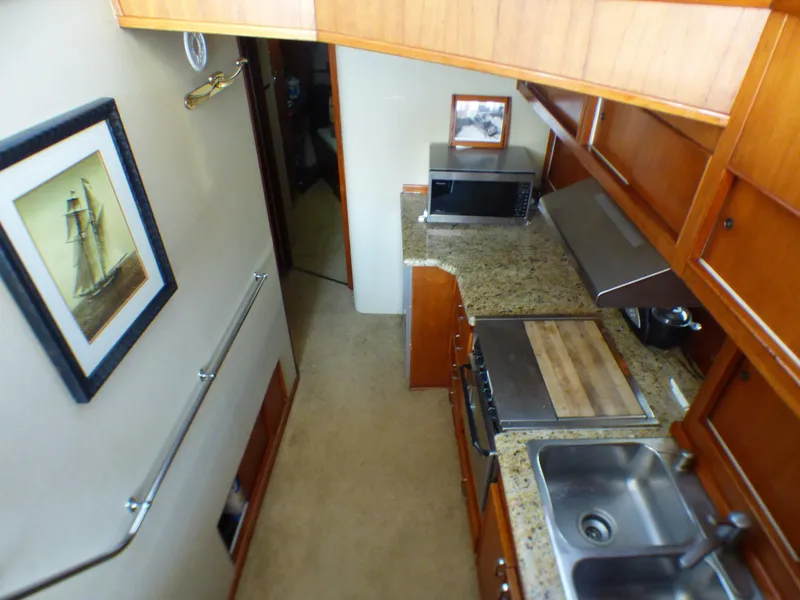 1979 Chris-Craft 45 Commander Sport Fisherman