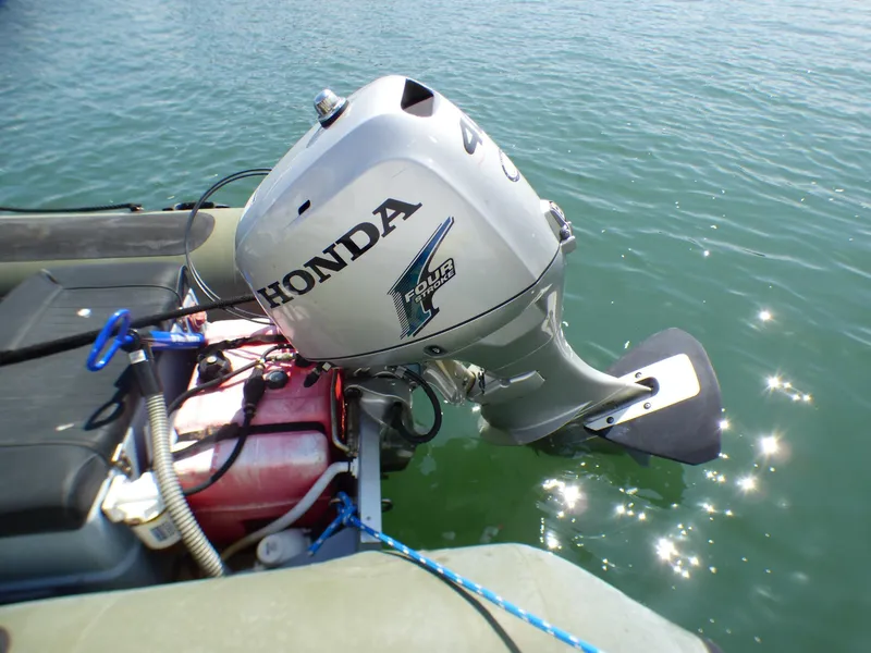 1979 Chris-Craft 45 Commander Sport Fisherman