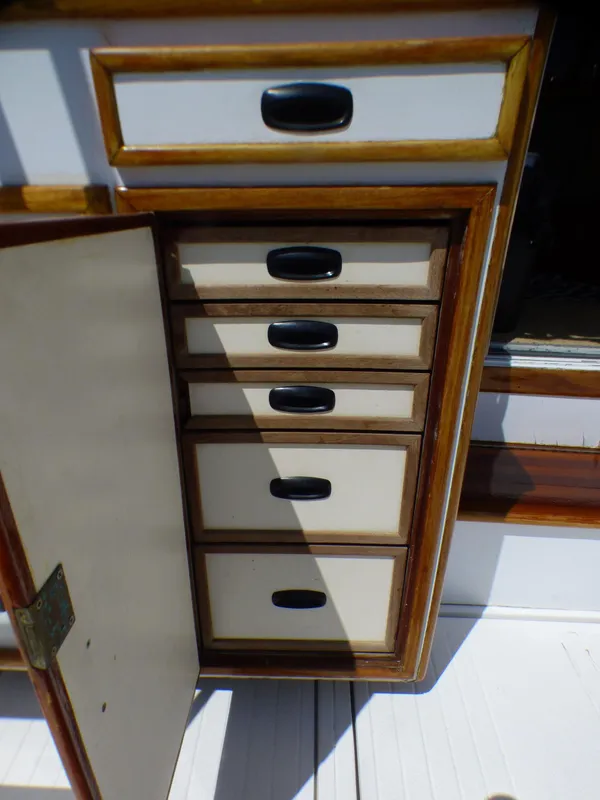 1979 Chris-Craft 45 Commander Sport Fisherman