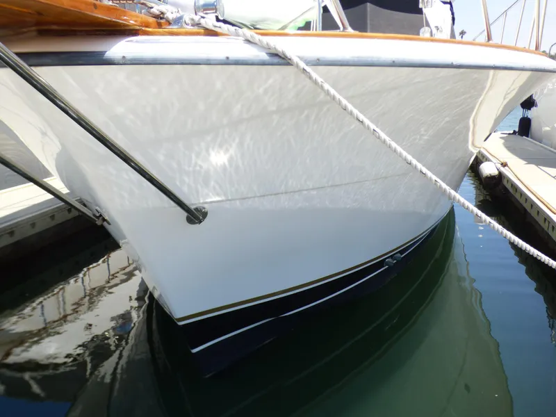1979 Chris-Craft 45 Commander Sport Fisherman
