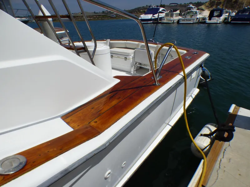 1979 Chris-Craft 45 Commander Sport Fisherman