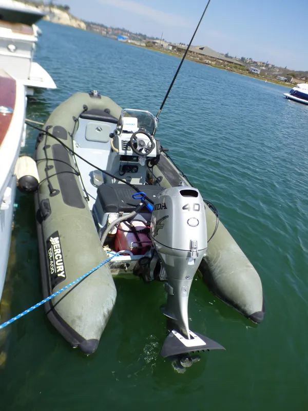 1979 Chris-Craft 45 Commander Sport Fisherman