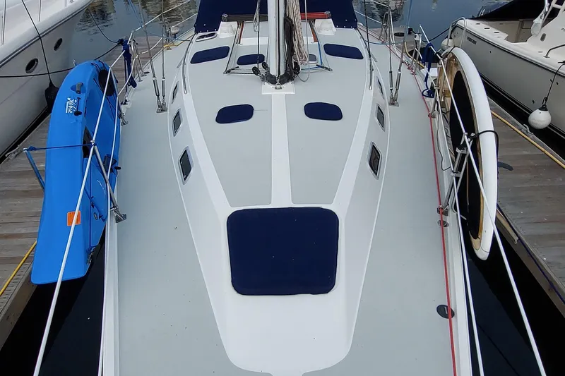 1995 Catalina 42