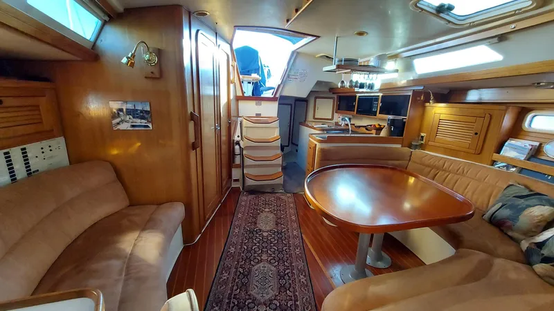 1995 Catalina 42