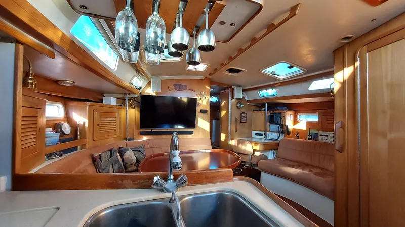 1995 Catalina 42