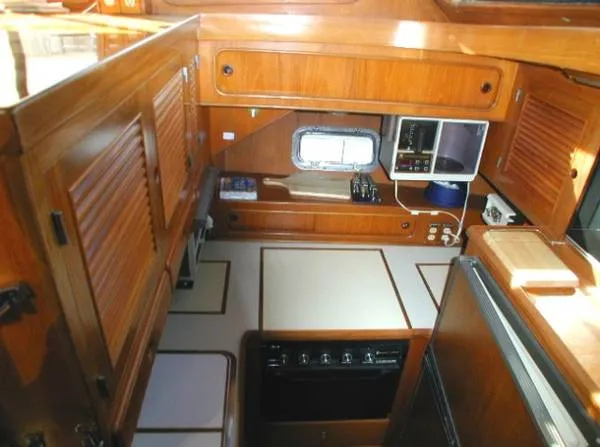 1986 Ka Shing/ Spindrift Motor Yacht