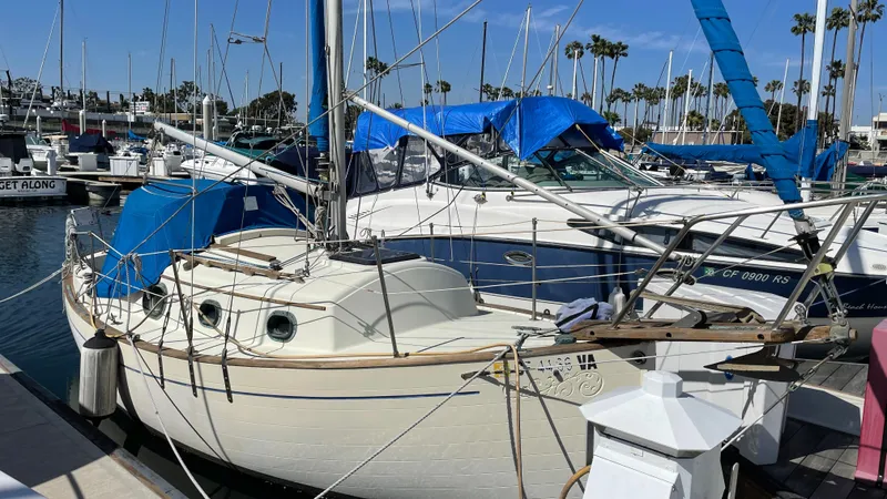 1979 Pacific Seacraft Flicka 20