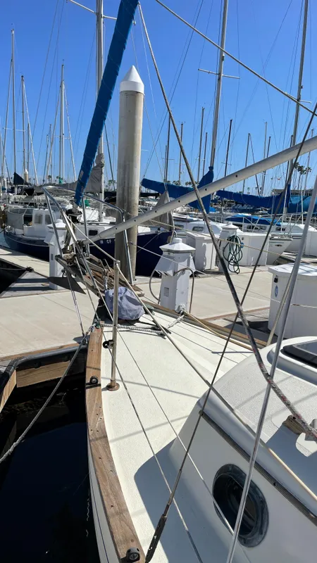 1979 Pacific Seacraft Flicka 20