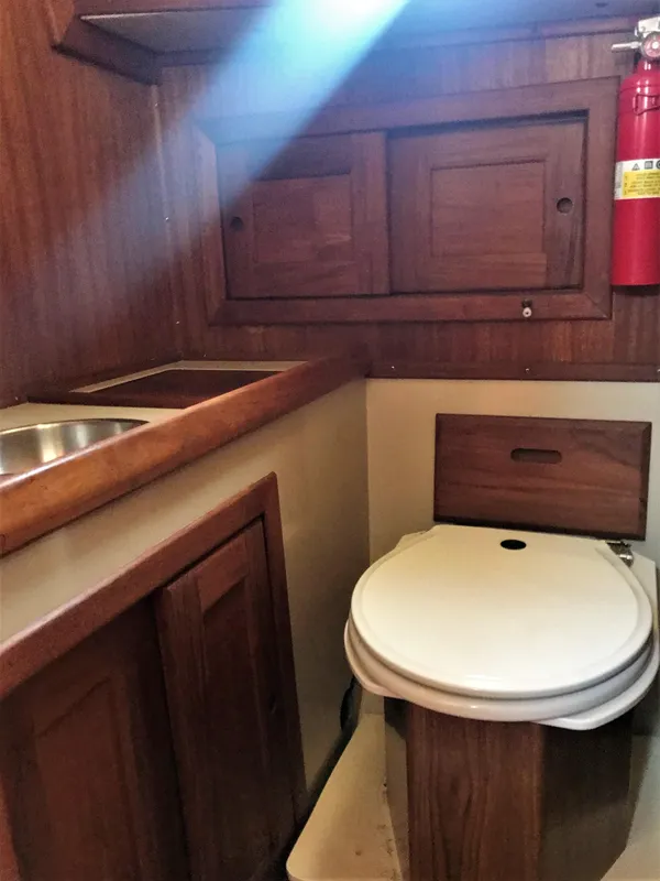 1976 Westsail 28