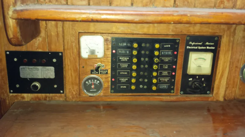 1978 Hans Christian 34 Cutter