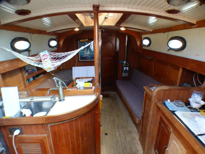 1978 Hans Christian 34 Cutter