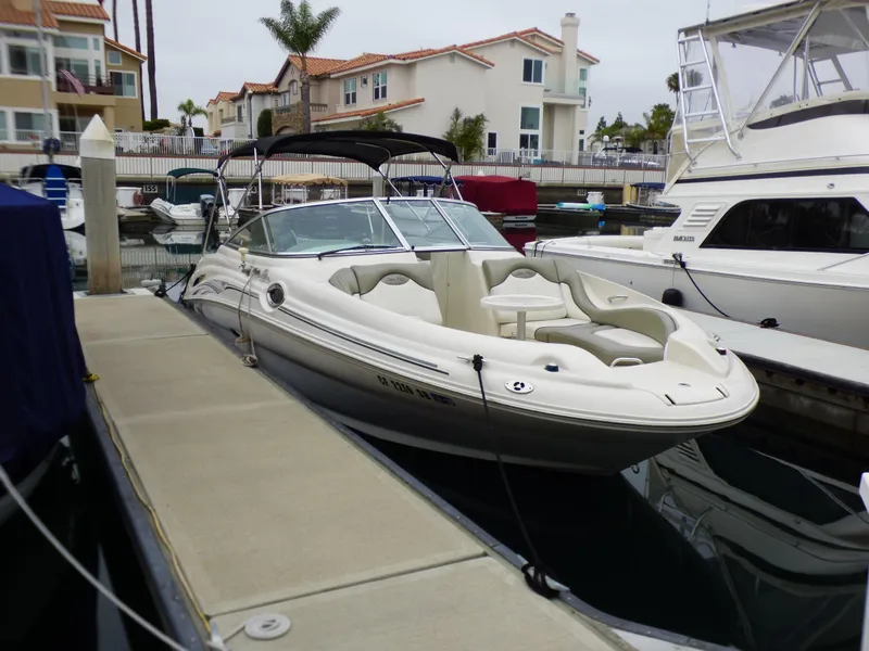 2006 Sea Ray SUNDECK 270