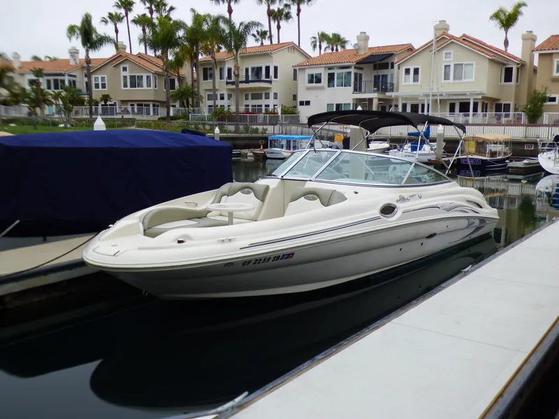 2006 Sea Ray SUNDECK 270