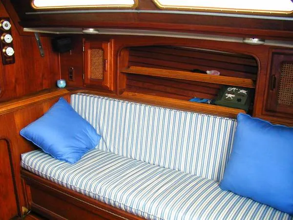 Settee