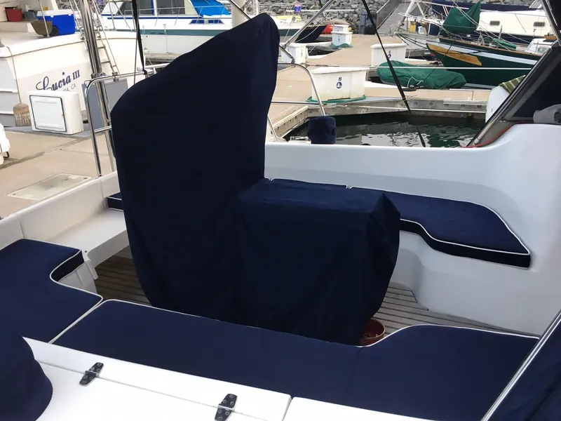 2009 Catalina 375