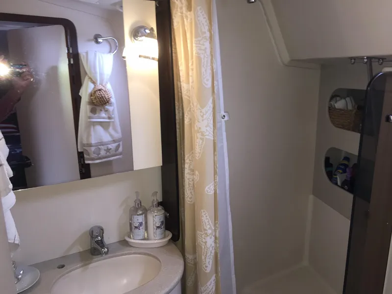 2009 Catalina 375