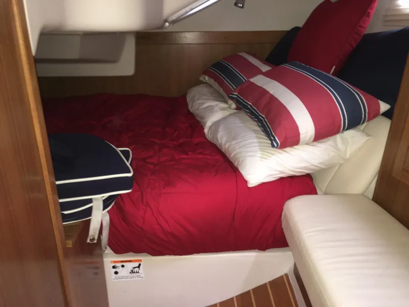 2009 Catalina 375