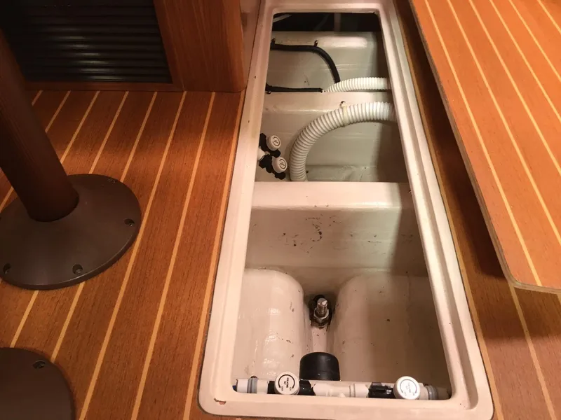 2009 Catalina 375