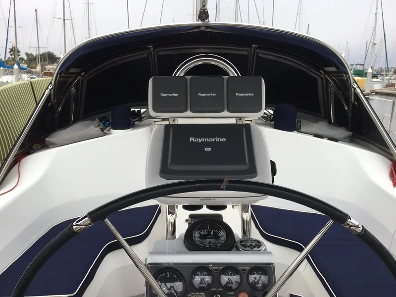 2009 Catalina 375