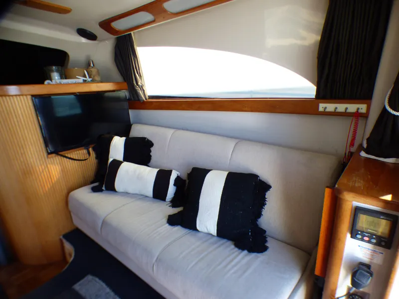 1995 Luhrs Tournament 320 Convertible
