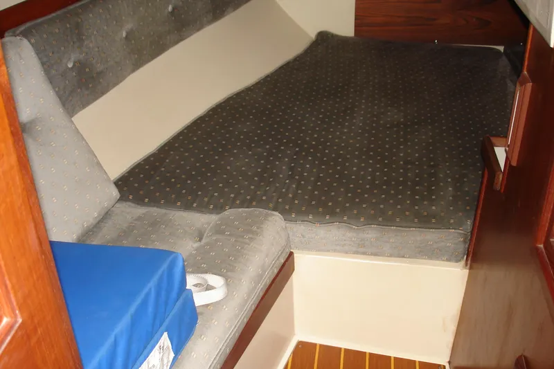 Double berth aft cabin
