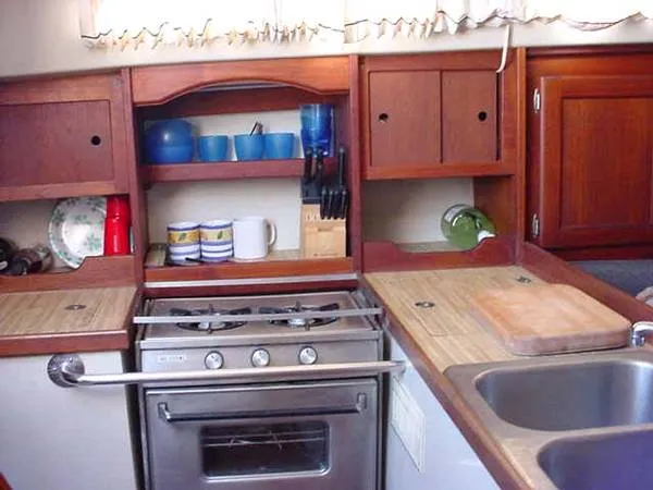 1984 Catalina Sloop
