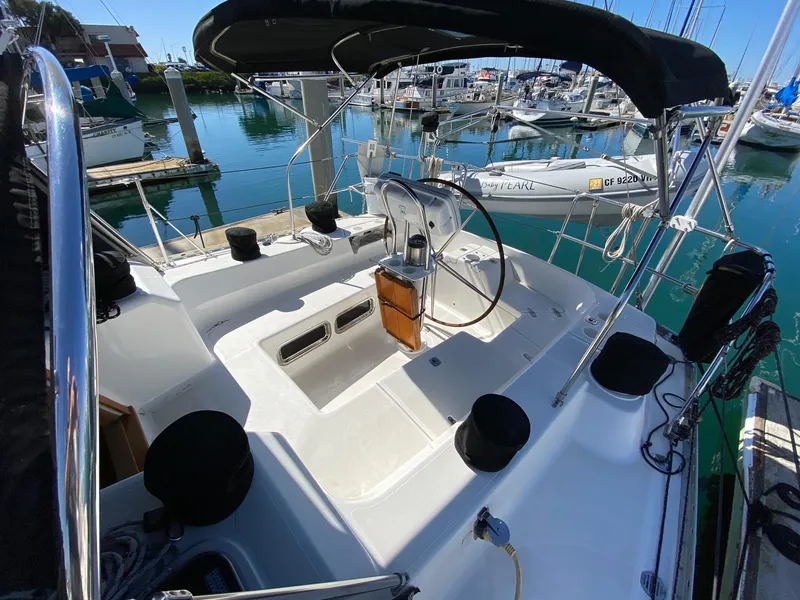 2007 Tartan 3700 CCR