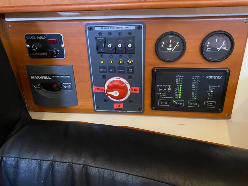 Battery switches